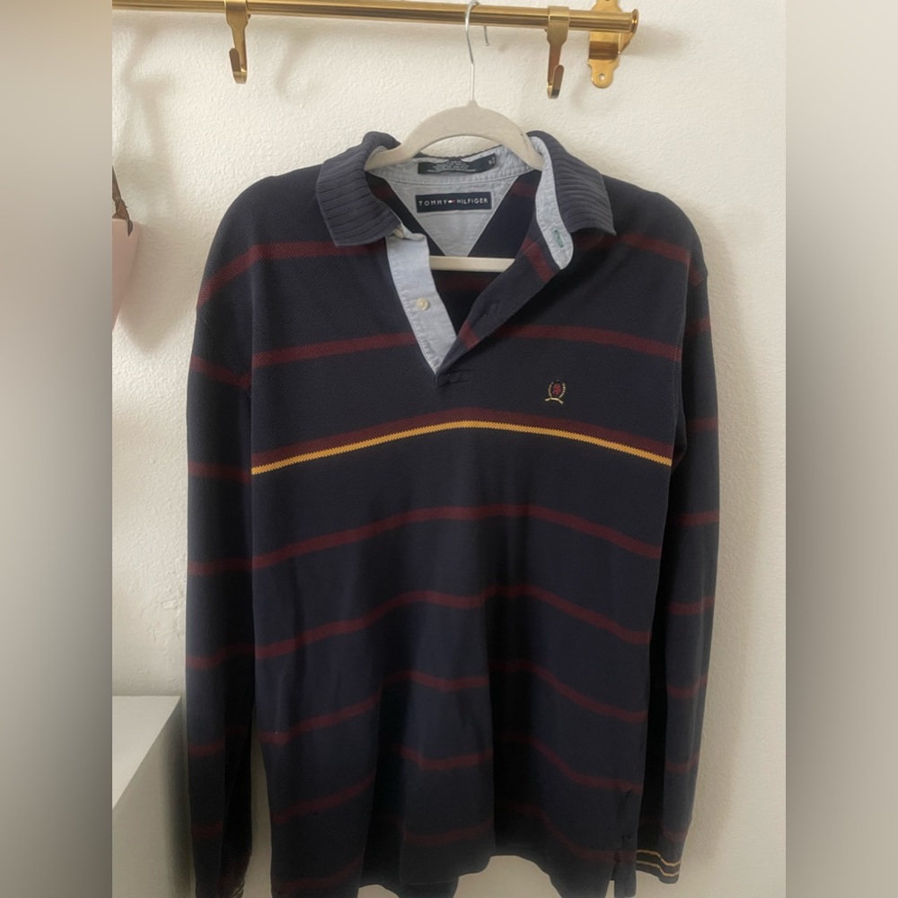 Tommy Hilfiger size MEDIUM Mens collard tee